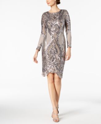 Form-Fitting Dresses